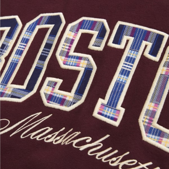 A&F Boston Plaid Sunday Crewneck Sweatshirt - Picture 7 of 12